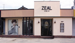 ２０１０年で創業１４年を迎え、岩出市に ZEAL STAGE-Ⅳ をOPENさせて頂く運びとなりました。